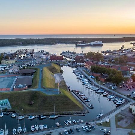Sveciu Namai - Pilies Papedeje Apartment Klaipeda Luaran gambar