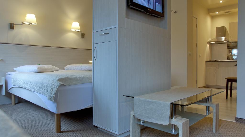 Sveciu Namai - Pilies Papedeje Apartment Klaipeda Bilik gambar