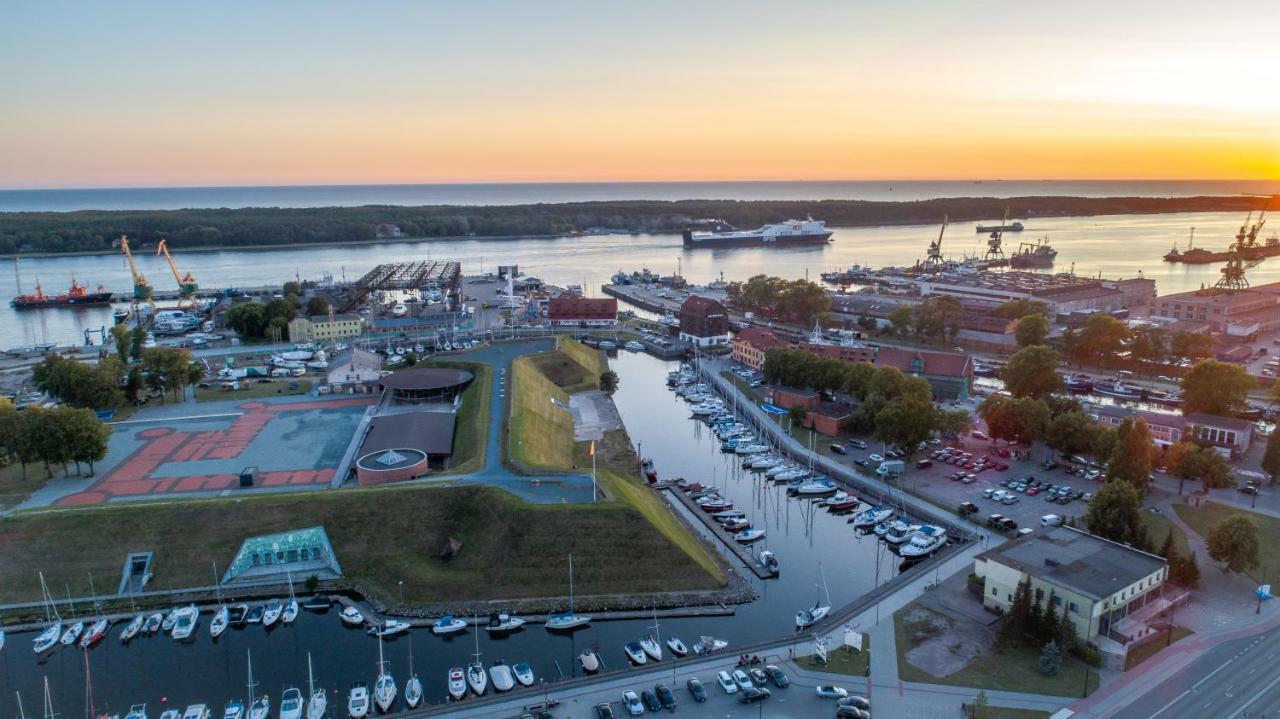 Sveciu Namai - Pilies Papedeje Apartment Klaipeda Luaran gambar