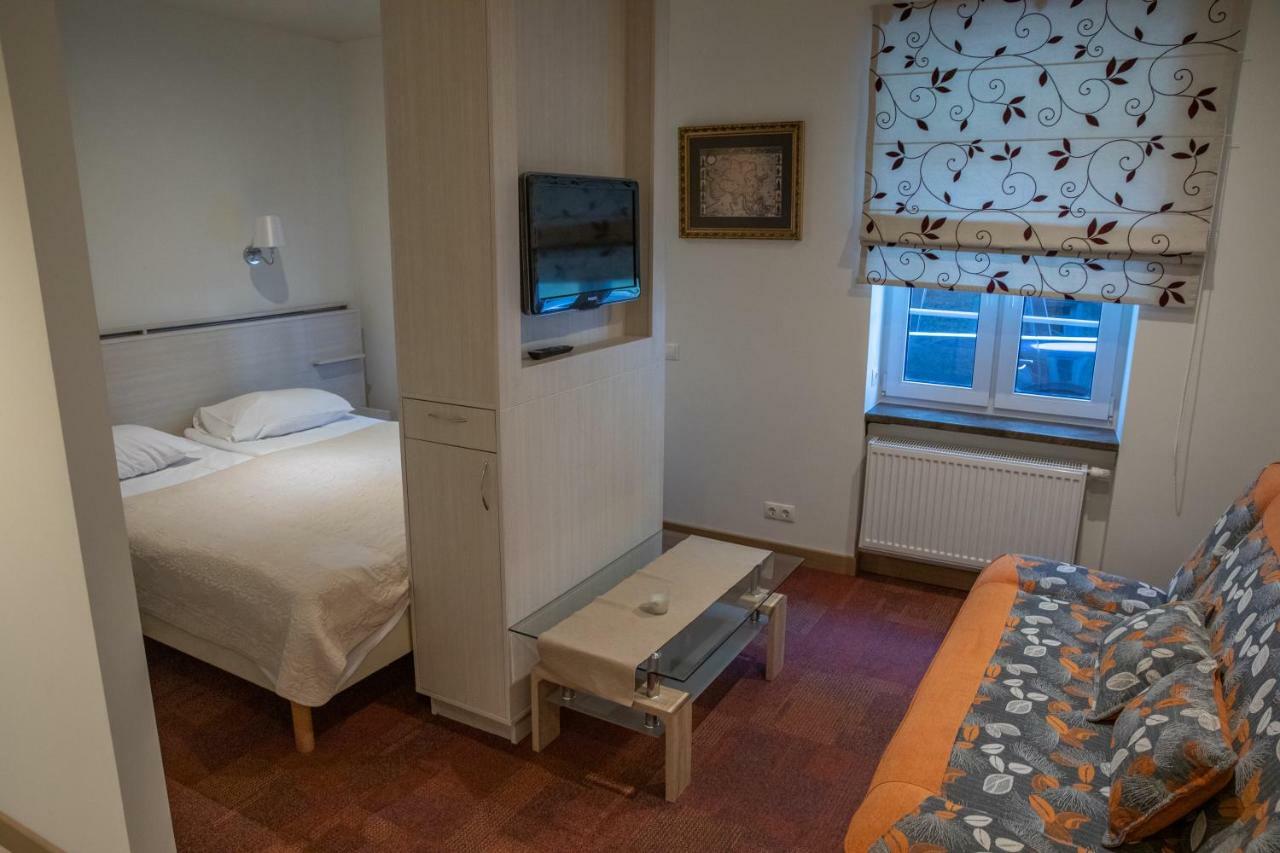 Sveciu Namai - Pilies Papedeje Apartment Klaipeda Luaran gambar